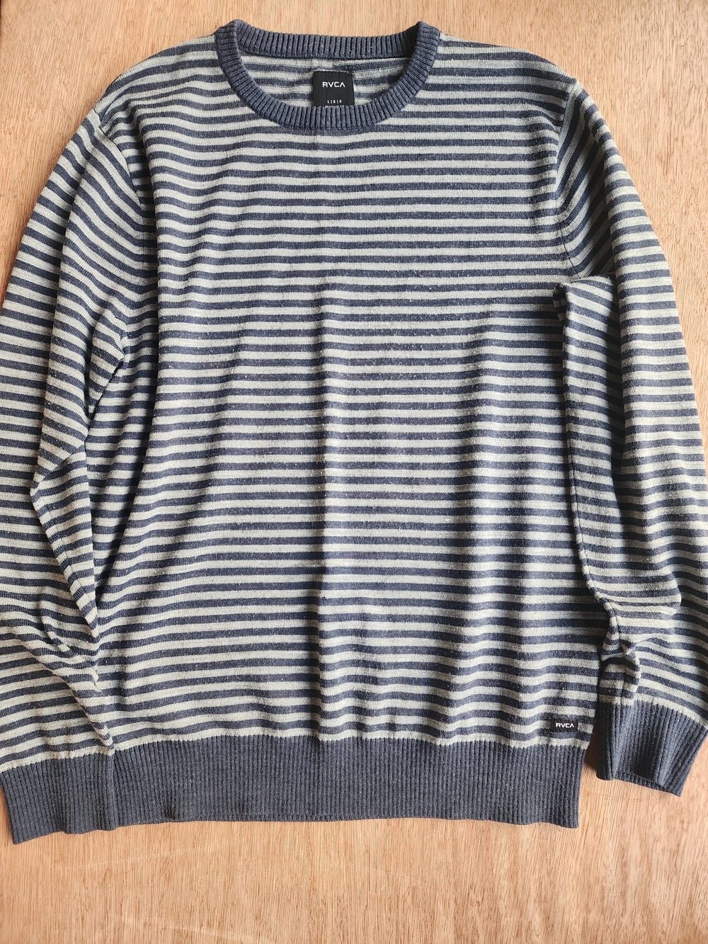 RVCA Kemper Striped Knit Sweater Men's Size Large Regular Fit Blue Grey
